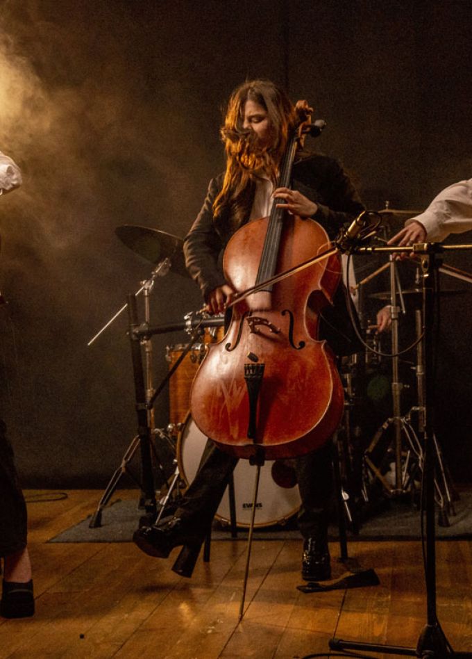 Magic Cellos Band. Мировые рок-хиты на виолончелях